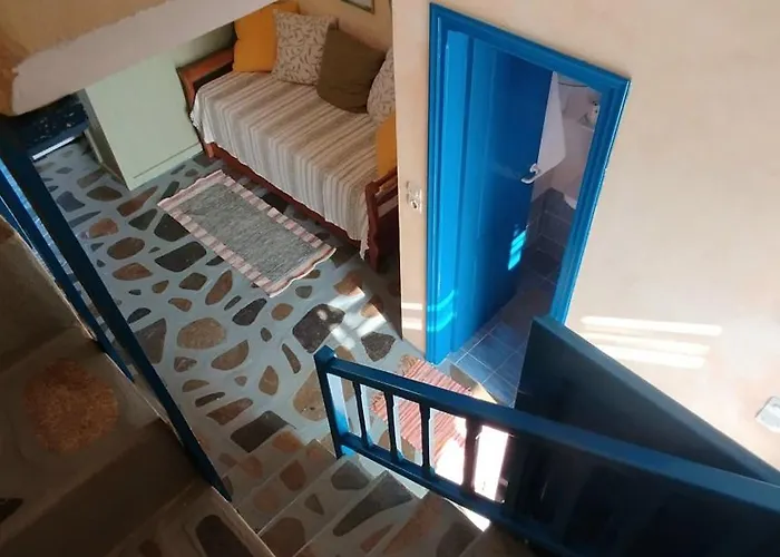 Elia - Amorgos - Near The Sea *