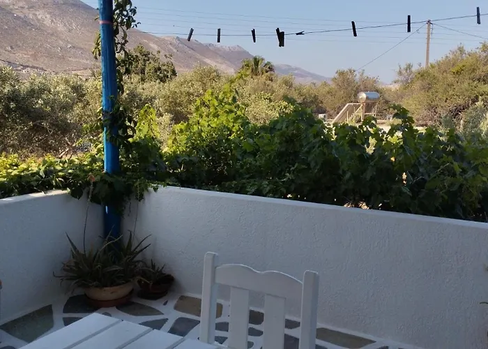 Elia - Amorgos - Near The Sea Aiyiáli